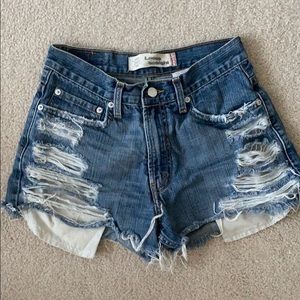 Levi shorts